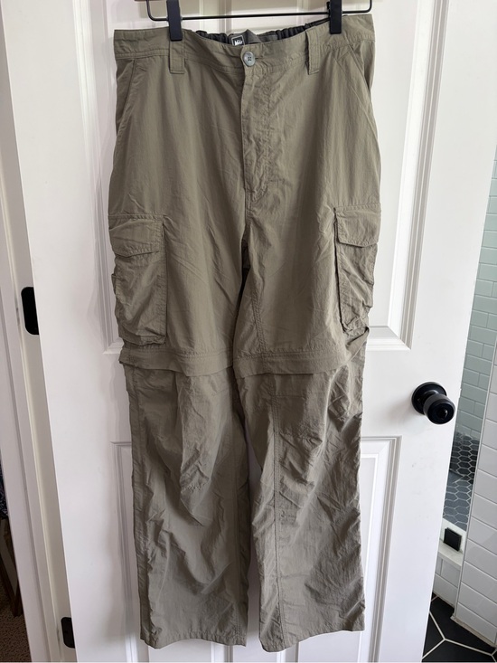 REI Other - Great condition REI Men's Convertible Cargo Pants size L — Olive Green. Nylon